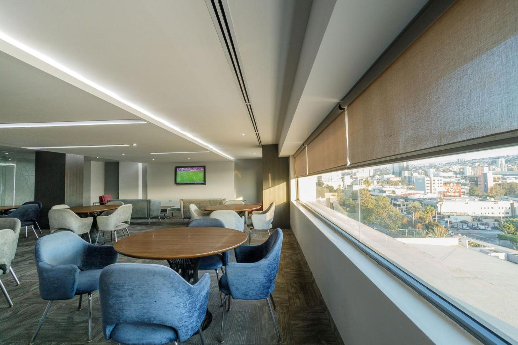 Real Inn Tijuana By Camino Real Hoteles Extérieur photo The 10th floor of the building