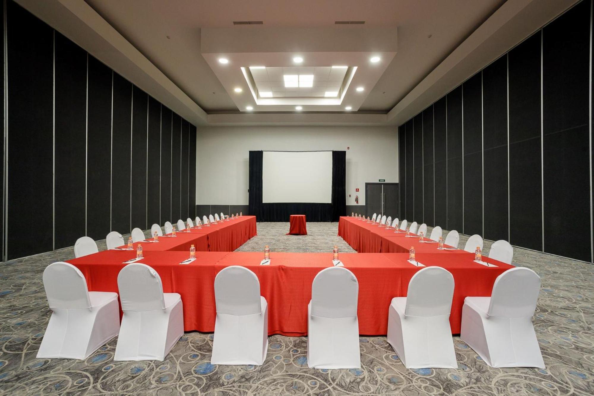 Real Inn Tijuana By Camino Real Hoteles Extérieur photo Meeting room