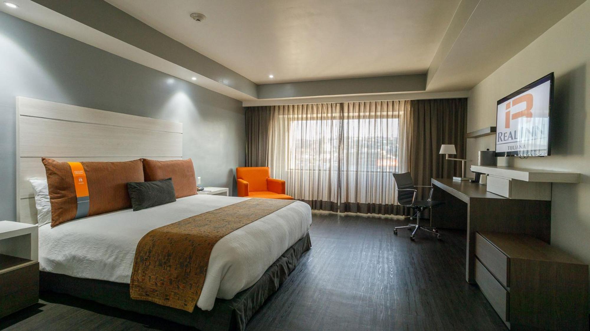 Real Inn Tijuana By Camino Real Hoteles Extérieur photo